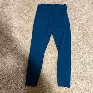 Lulu leggings wore once